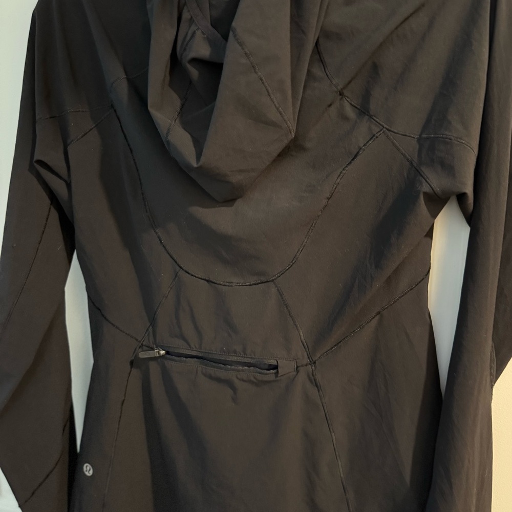 Lululemon Mist Over Windbreaker 6 - Picture 12 of 13
